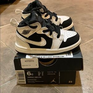 Jordan 1 Mid sneakers toddler